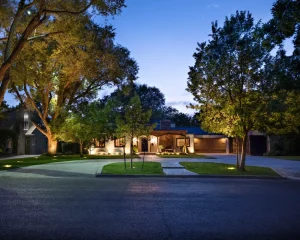 Driveway Lighting Installed By Holt Outdoor Lighting